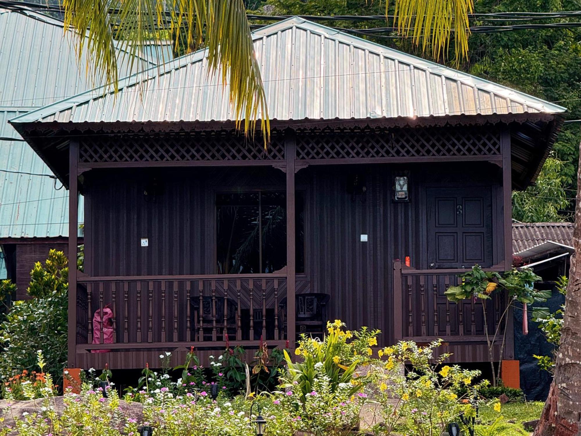 Abc Chalet Tioman Kampong Ayer Batang Exterior foto