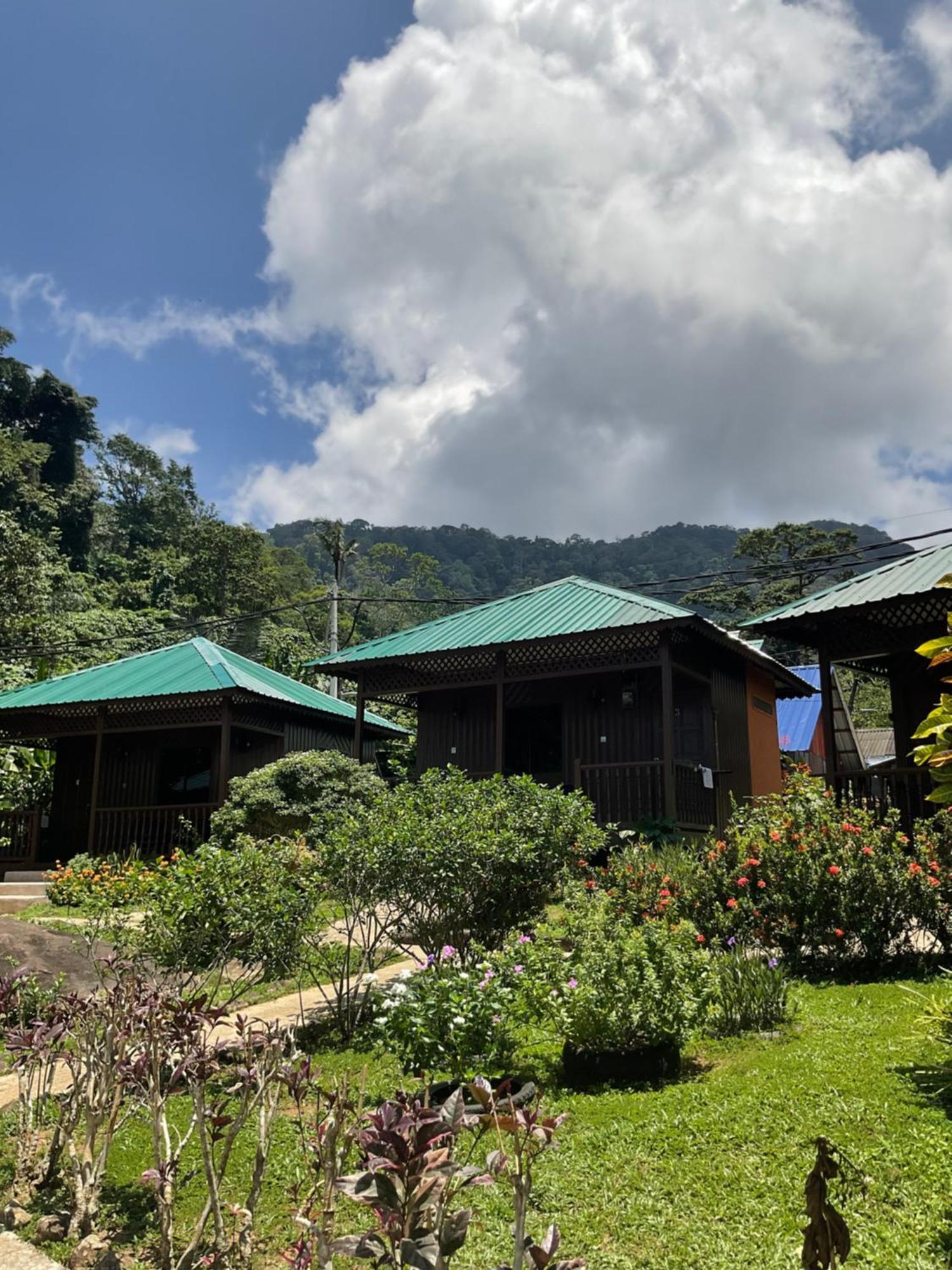 Abc Chalet Tioman Kampong Ayer Batang Exterior foto